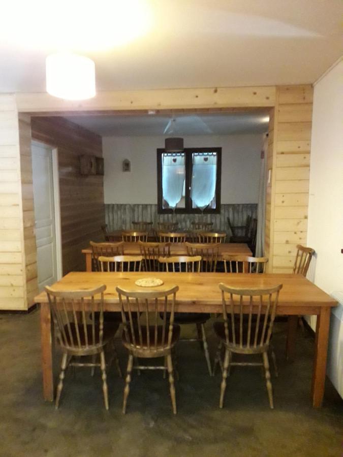 Les Pinees Otel Chateauroux-les-Alpes Dış mekan fotoğraf